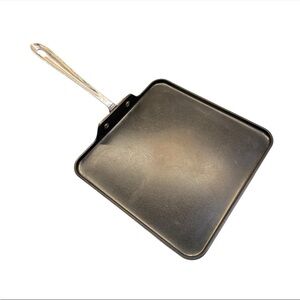 All-Clad HA1 Hard Anodized 11" Non Stick Flat Square Griddle Pan